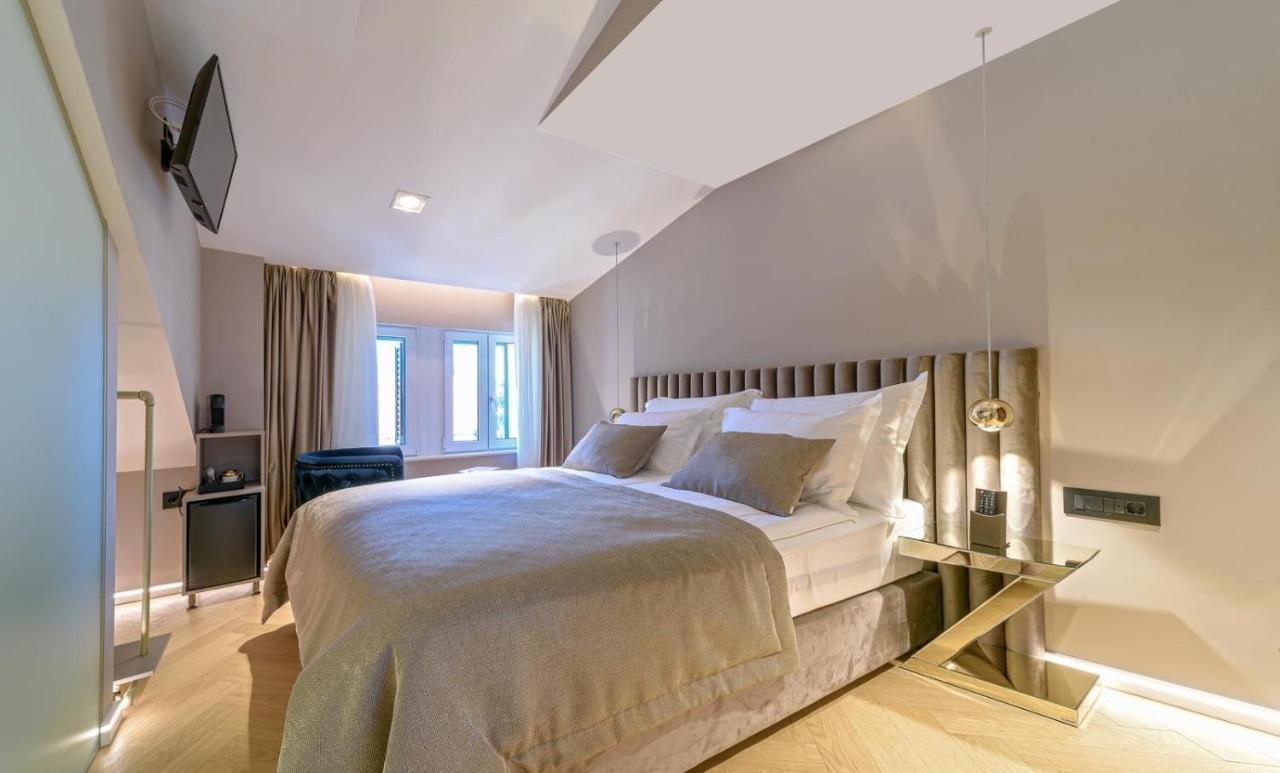 Lumiere Luxury Rooms Сплит Екстериор снимка