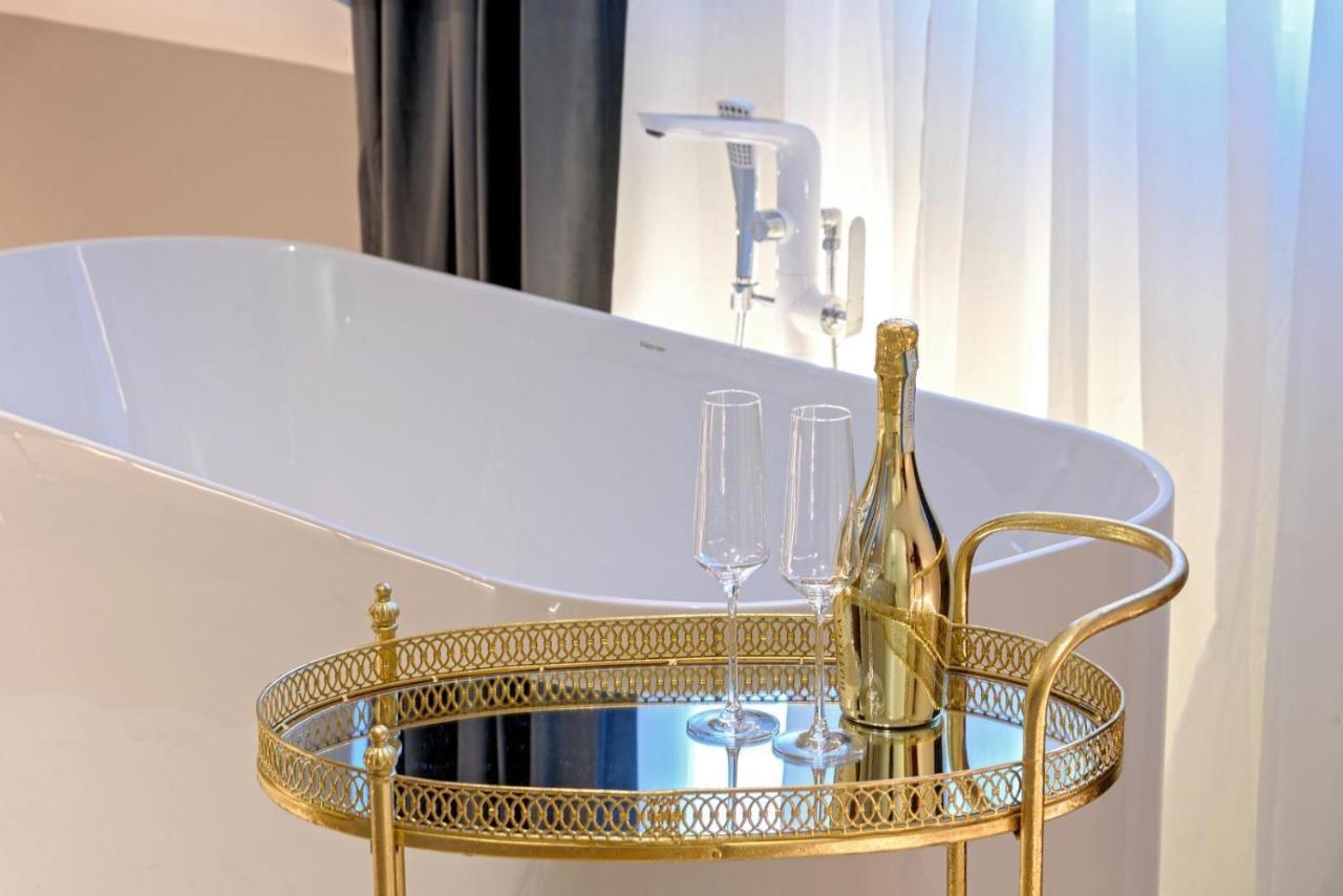 Lumiere Luxury Rooms Сплит Екстериор снимка